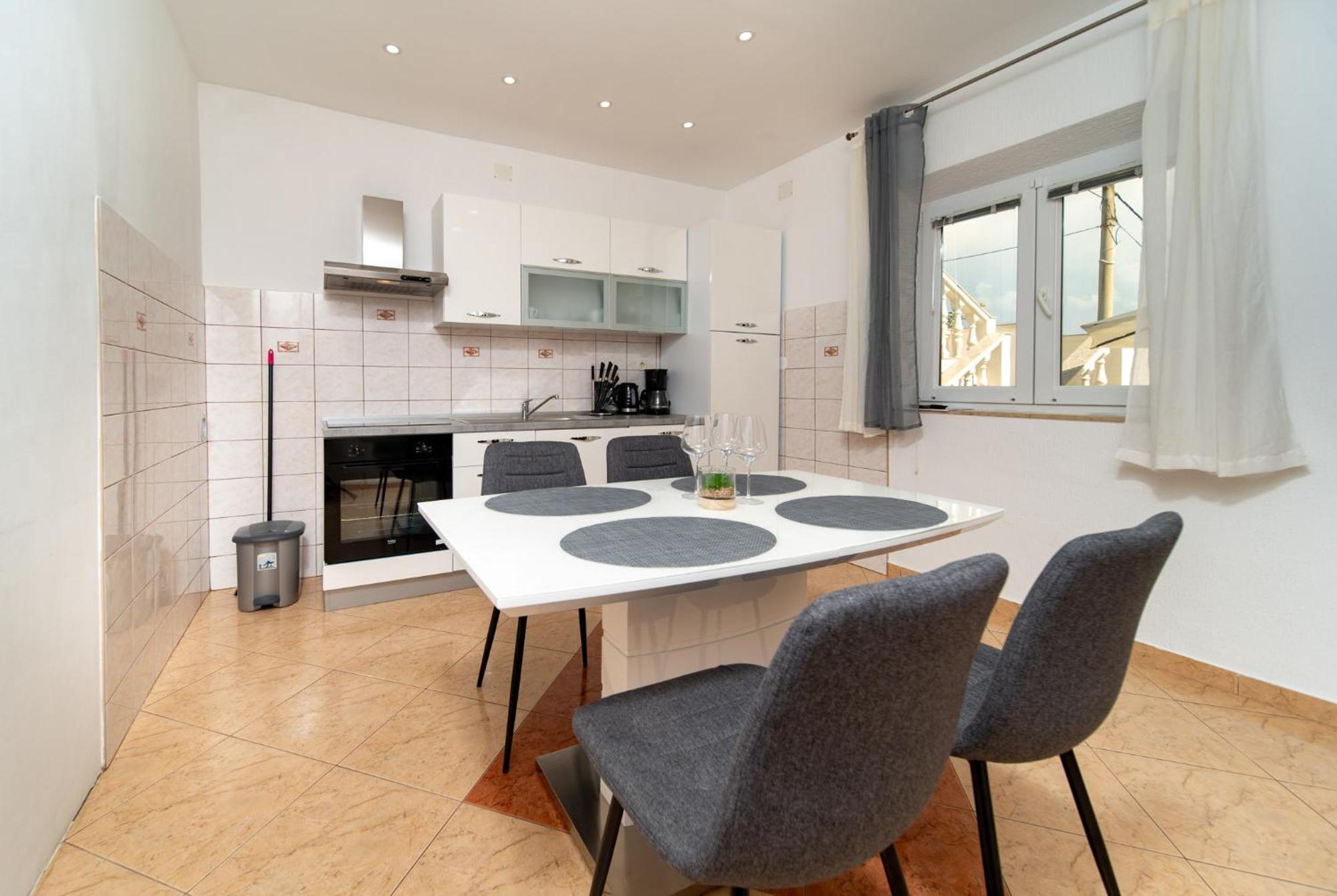 Apartments Lores Rab Town Extérieur photo